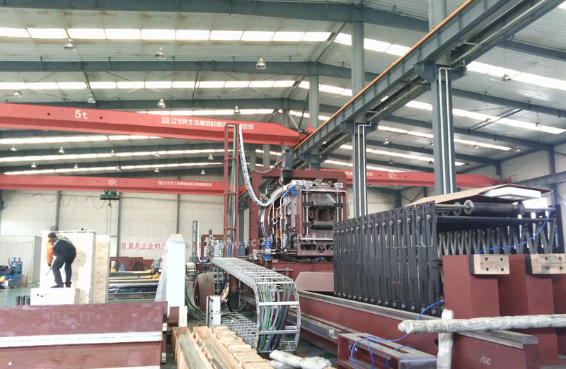 Large Diameter Pipe Cutting Machine