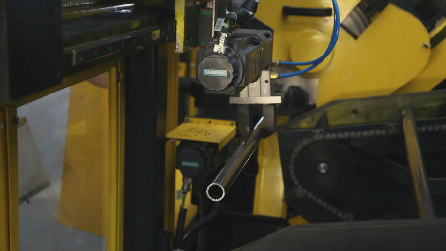 pipe cutting machine