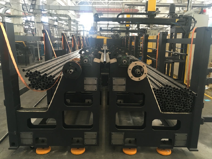 automatic steel pipe cutting machine