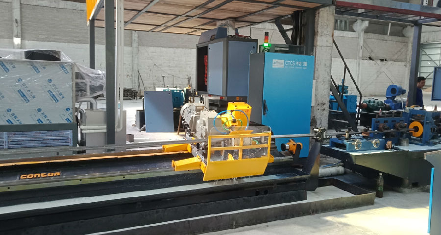 cold saw flying cut-off machine