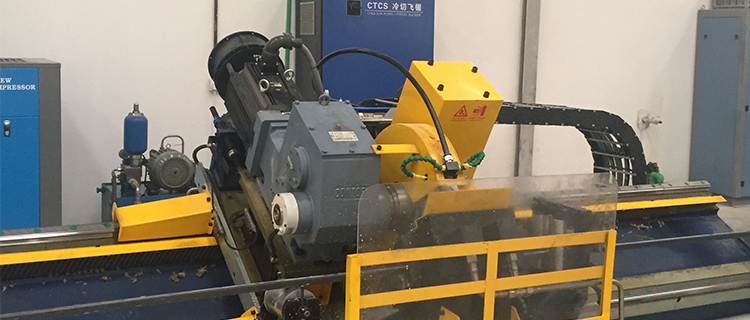 flying cold saw