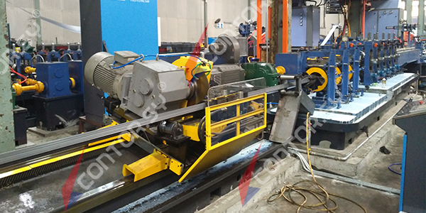 flying cutoff saw