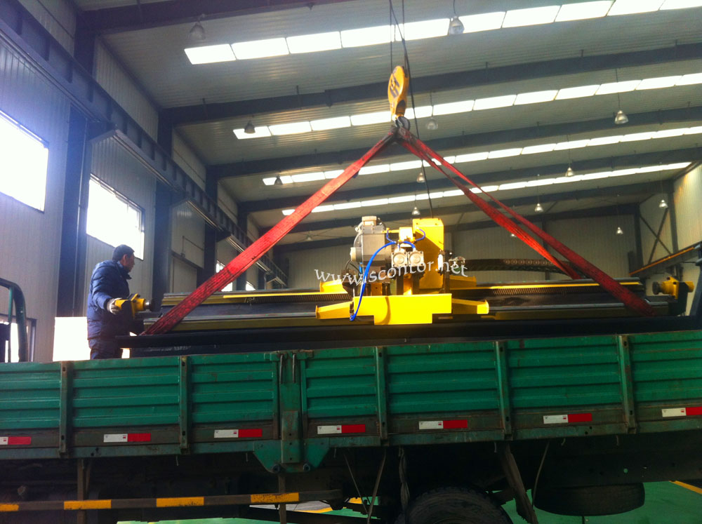 Flying saw--Cutting Pipes Inline Loading in Contor Factory.