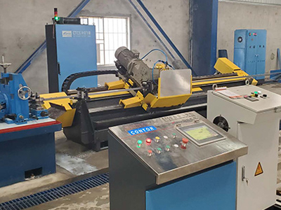 Timing belt flying saw