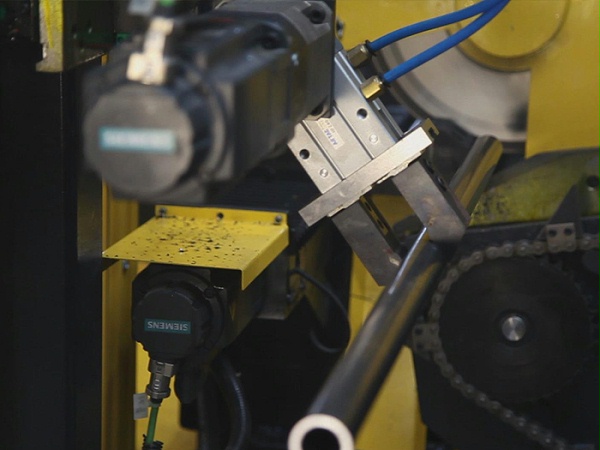 50 Automatic Tube Cutting Machine China